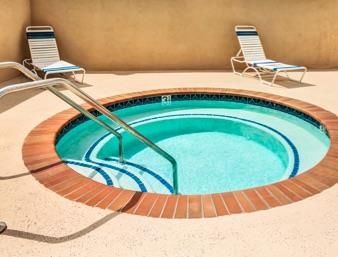 Days Inn & Suites By Wyndham Fullerton Facilities photo